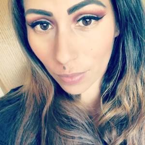 Meet your Posher, Raquel
